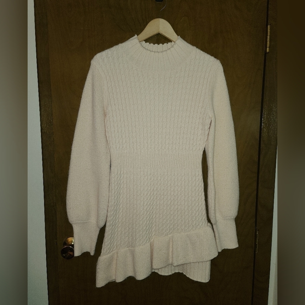 Saints & Hearts sweater dress peach size small